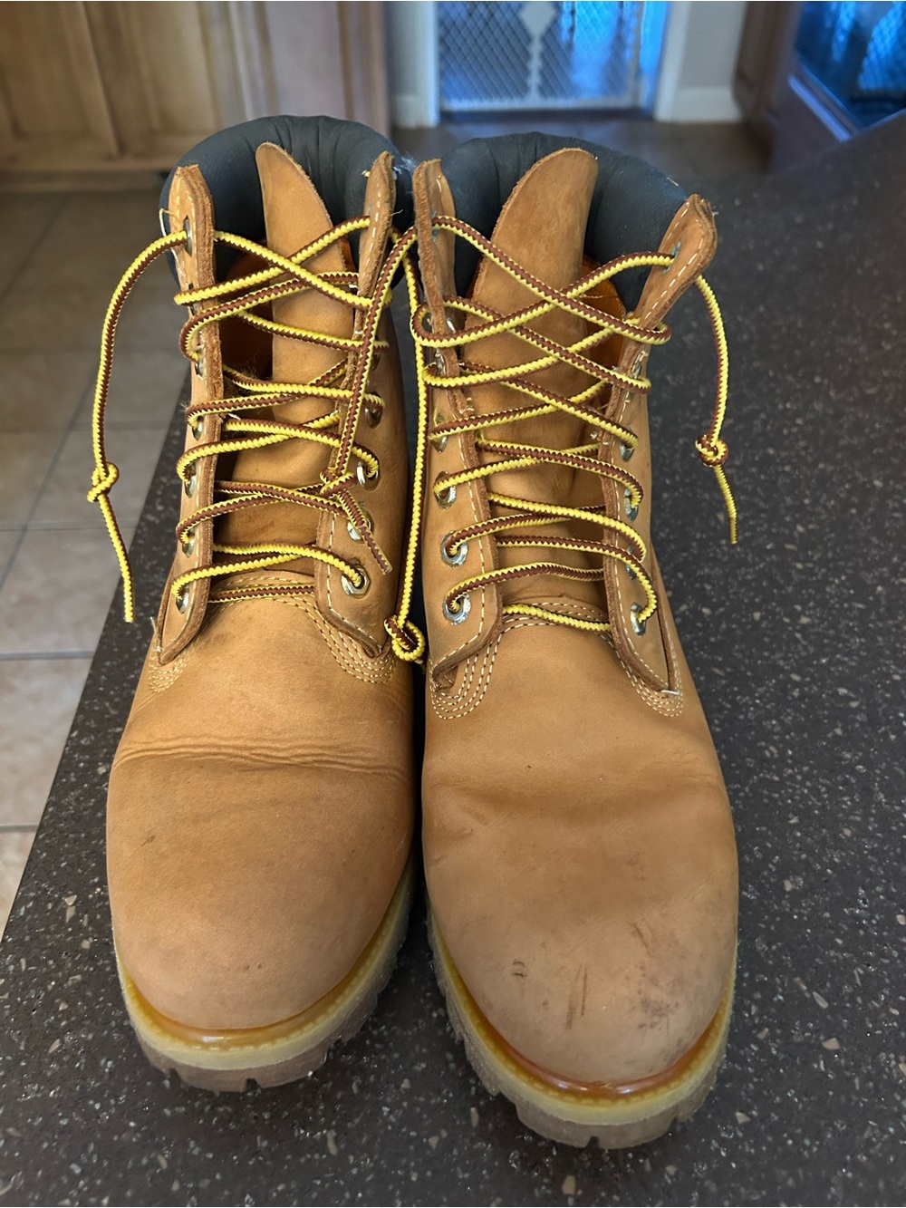 Timberland Wheat Brown Lace-Up Work Boots with Yellow Laces